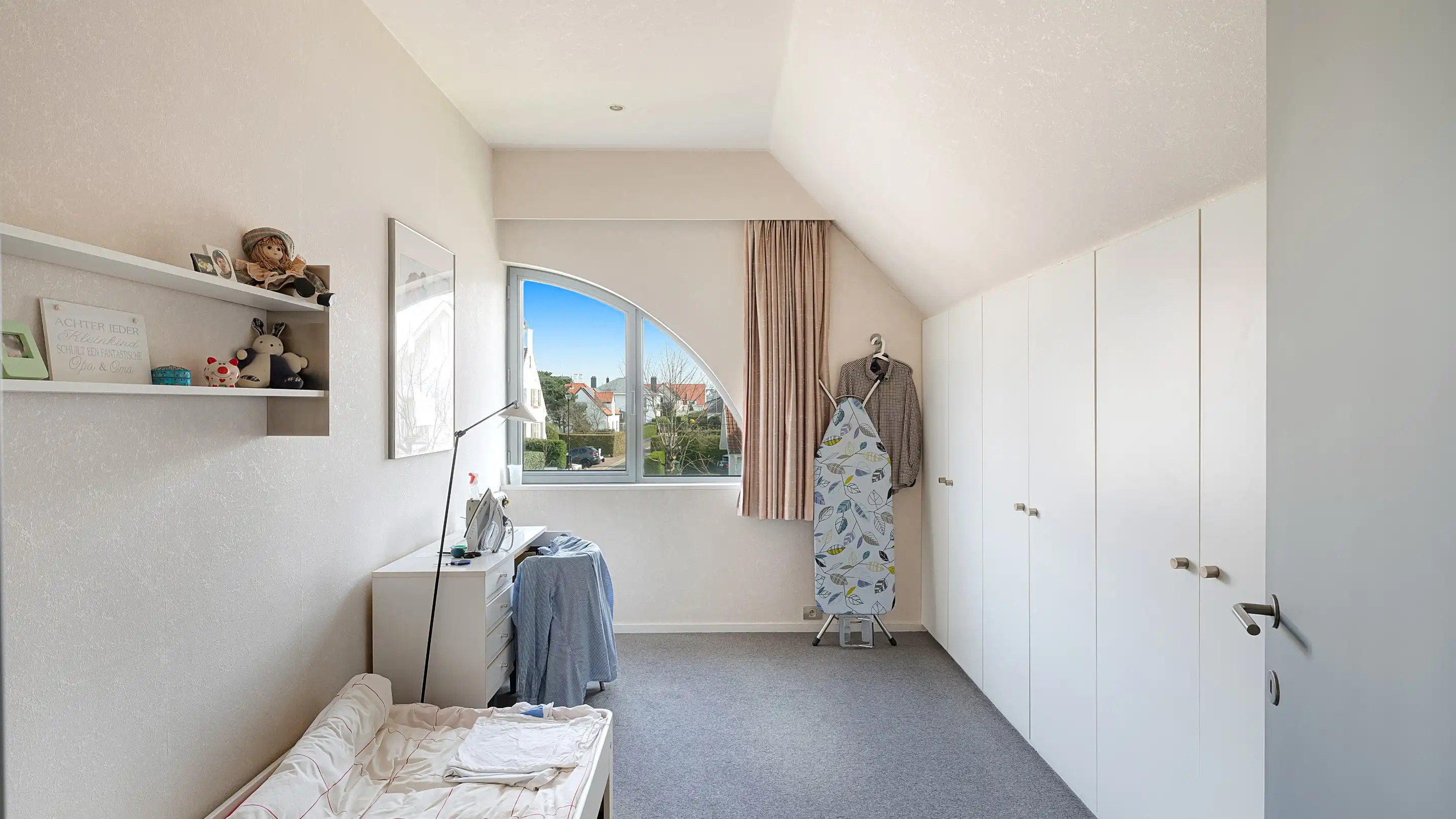 Karaktervolle villa rustig gelegen op korte wandelafstand van de Zeedijk, Het Zegemeer en het commerciële hart van Knokke, foto 27