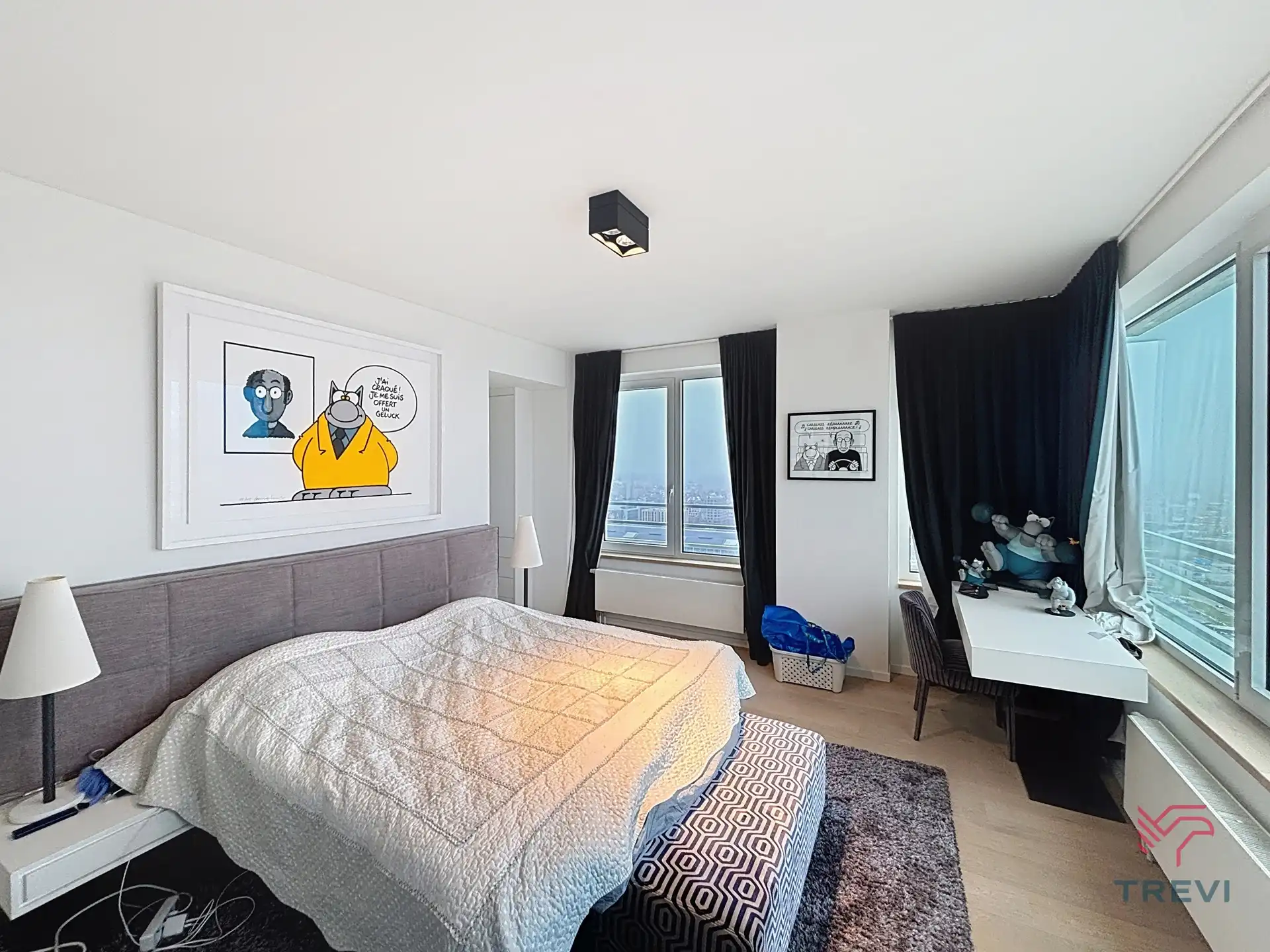 UP-SITE 27E VERDIEPING, 3 SLAAPKAMER FLAT VAN ± 219M². foto 8