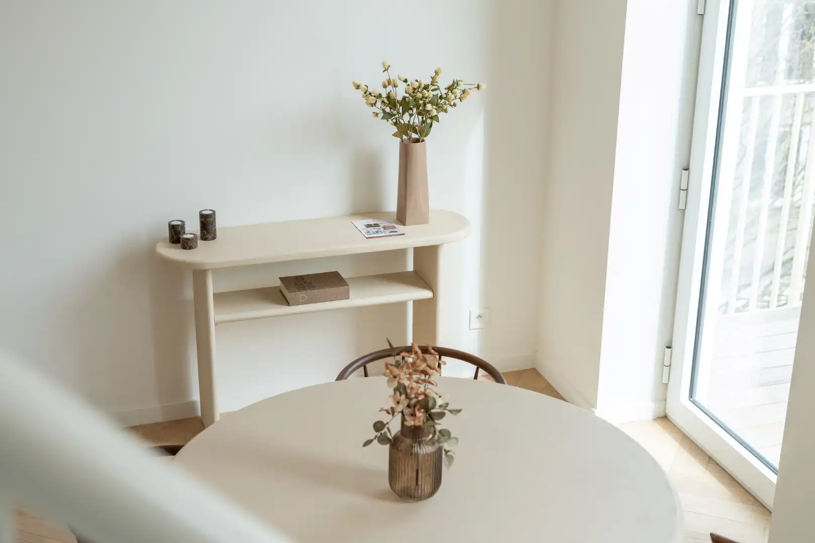 Luxueus penthouse duplex te koop in Oostende in Villa Rembrandt met terras, karaktervolle renovatie en moderne afwerking foto 5