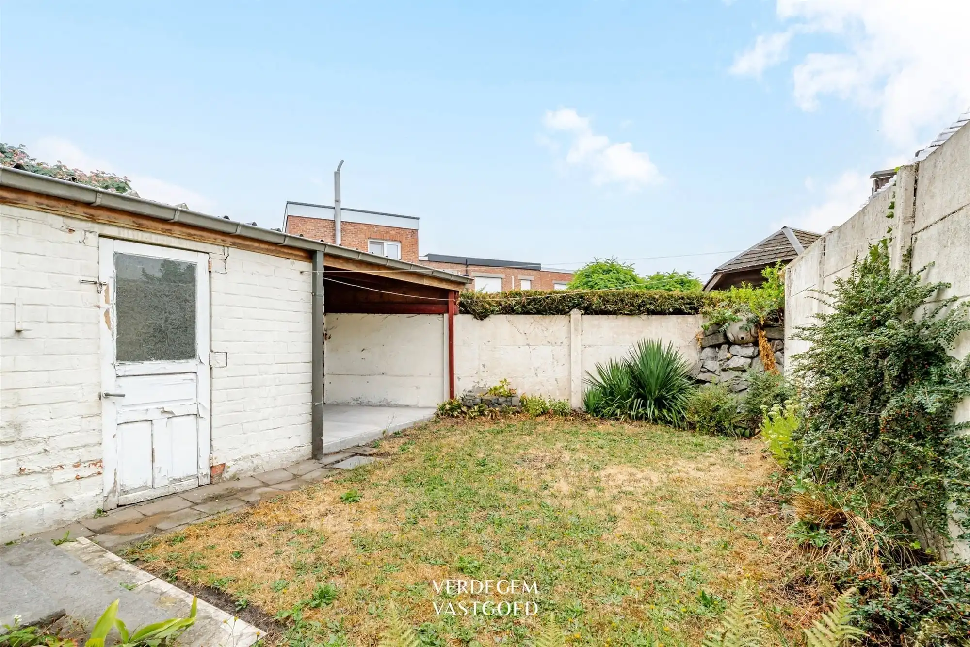 Zeer ruime en karaktervolle woning met 3 slaapkamers, garage en tuin foto 15