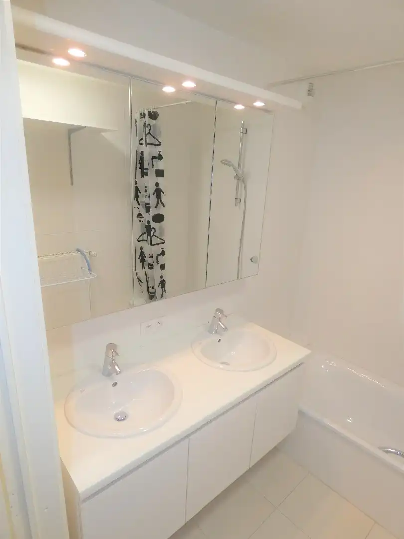 Centraal gelegen 1-slaapkamer appartement met zonnig terras, Torhout foto 14