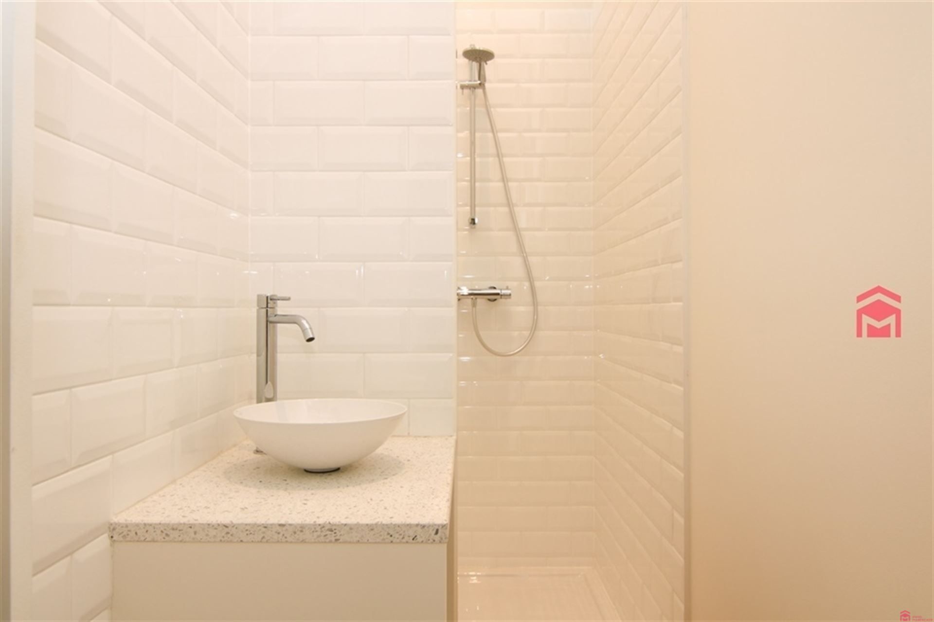 Duplex appartement nabij station Kortrijk - Tijdelijke verhuring foto 11