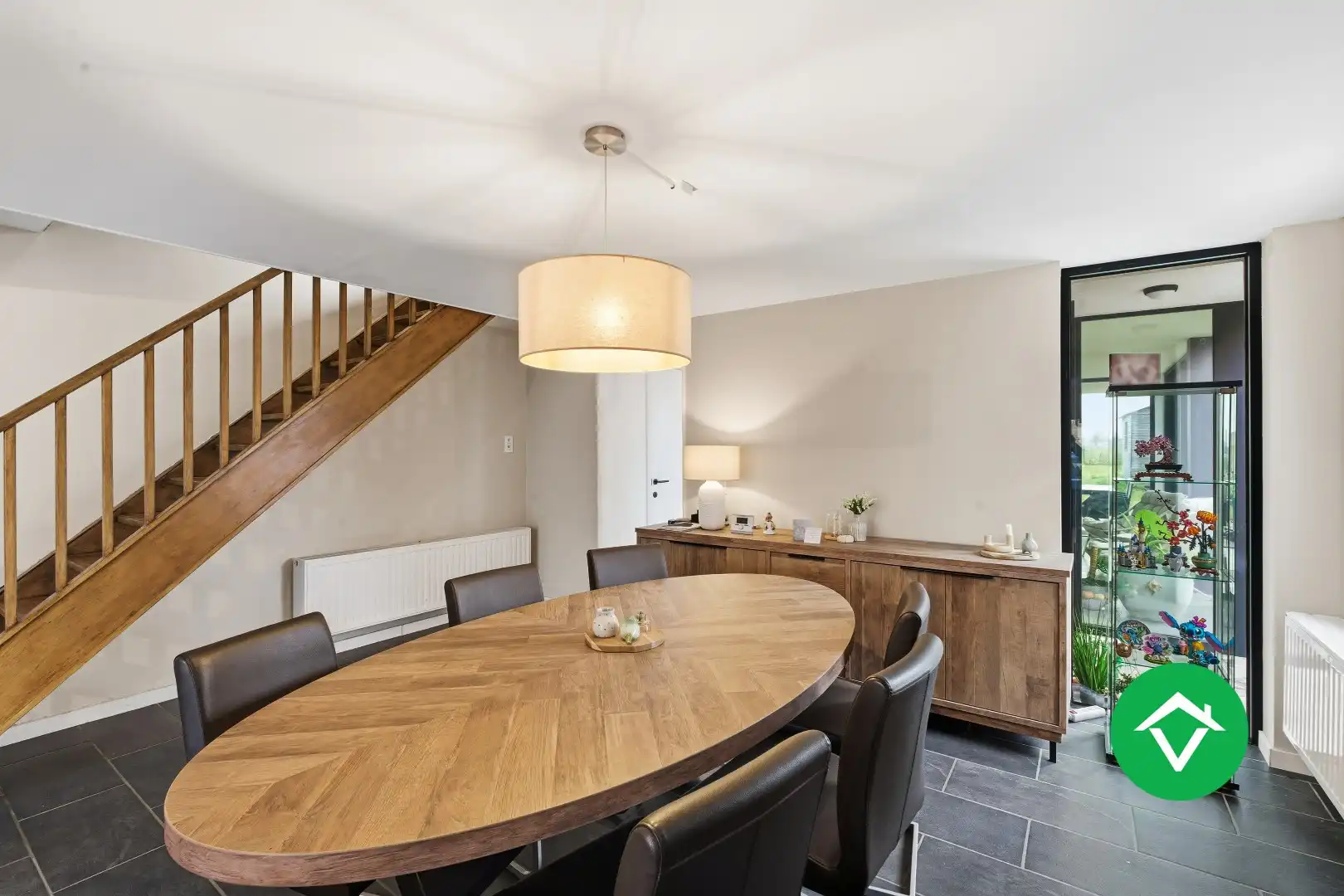 Instapklare gezinswoning met 3 slaapkamers en open veldzicht in Koekelare foto 5