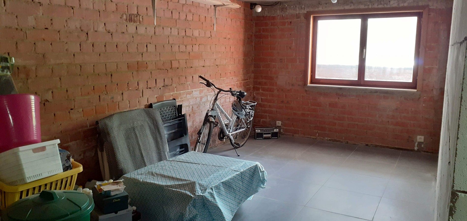 Ruim en licht appartement met prachtig zicht op groen 🌿: 2 slpk en bureau + garage + terras + extra ruimte foto 15