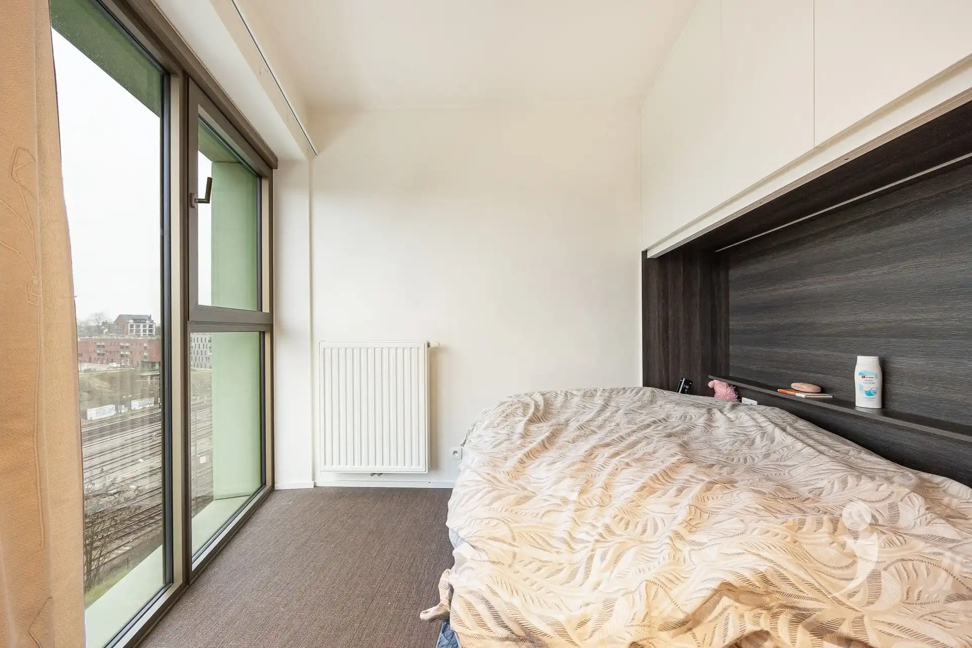 Luxueuze studentenkamer met eigen sanitair foto 4