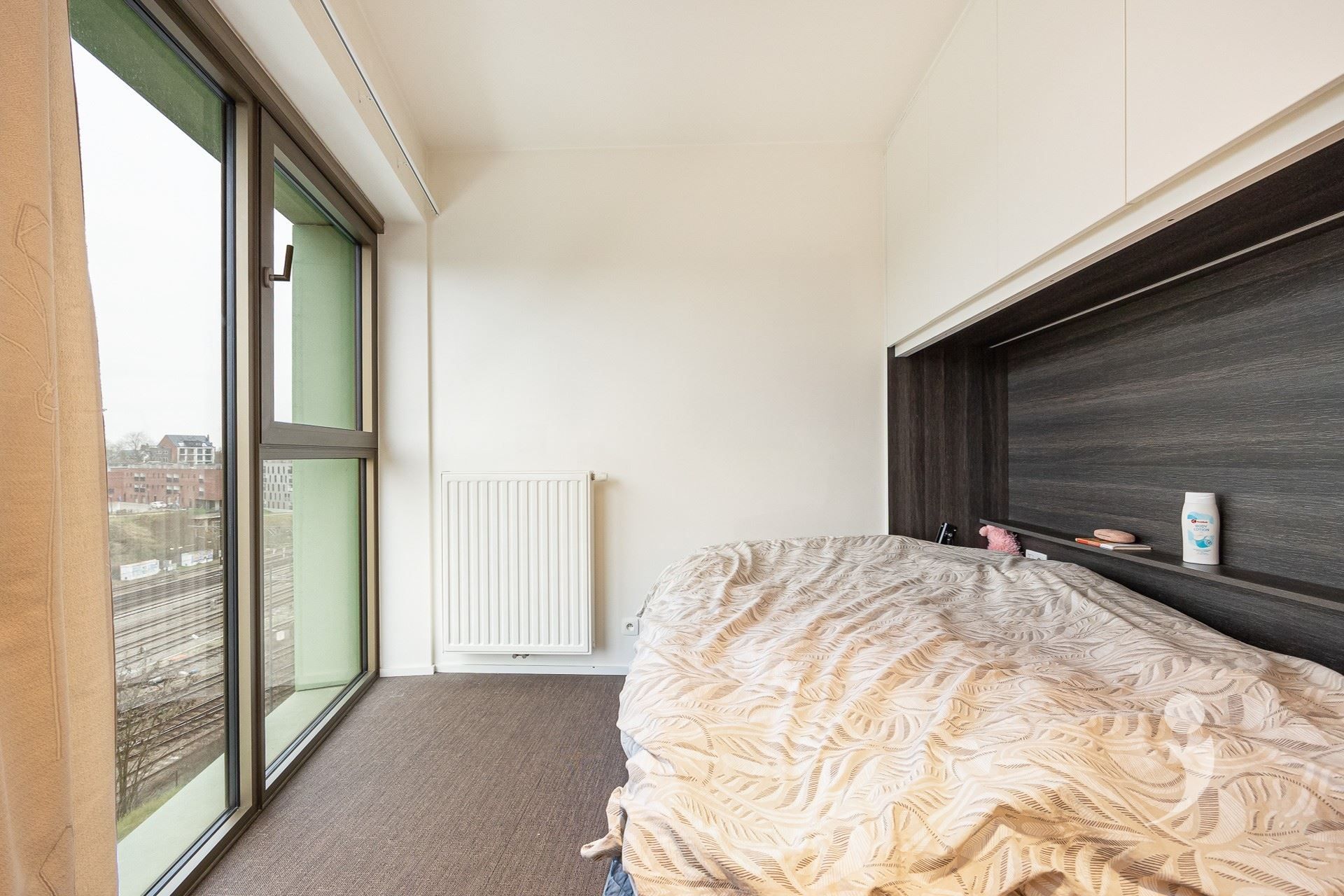 Luxueuze studentenkamer met eigen sanitair foto 4