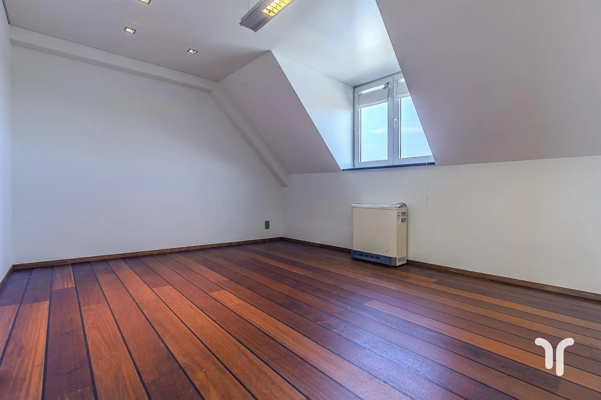 Luxueus afgewerkt penthouse – duplexappartement foto 10