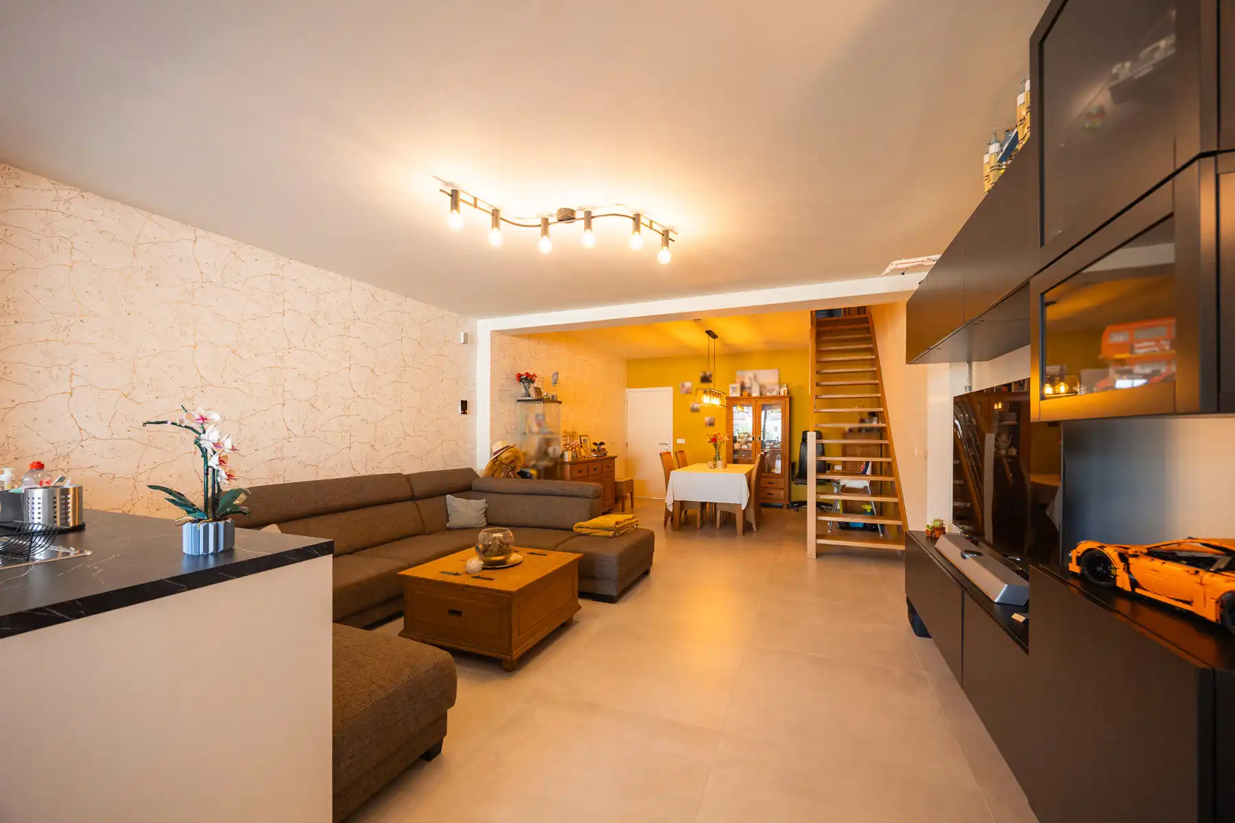 Zeer energiezuinige, gezellige woning op toplocatie foto 9
