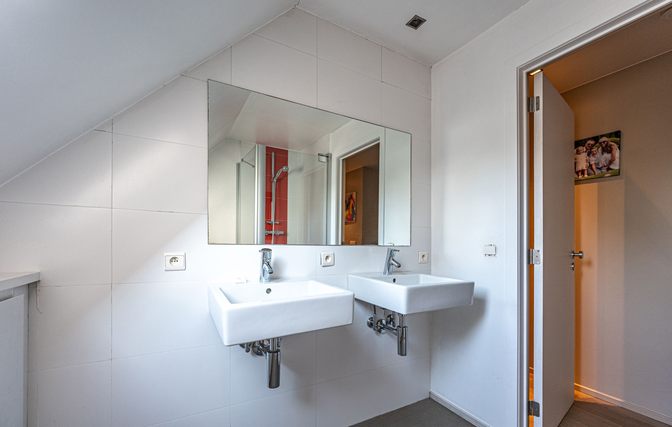 Een heerlijk thuis op toplocatie — klaar om in te trekken. foto 21