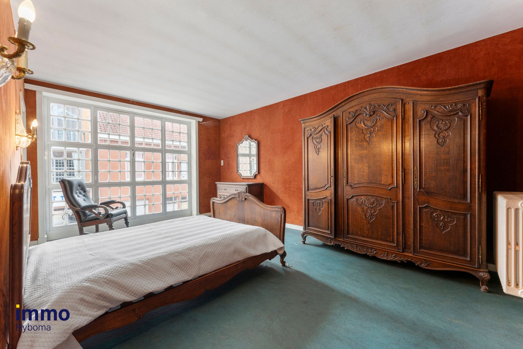 Karaktervolle woning met praktijkgedeelte in hartje Eeklo foto 11