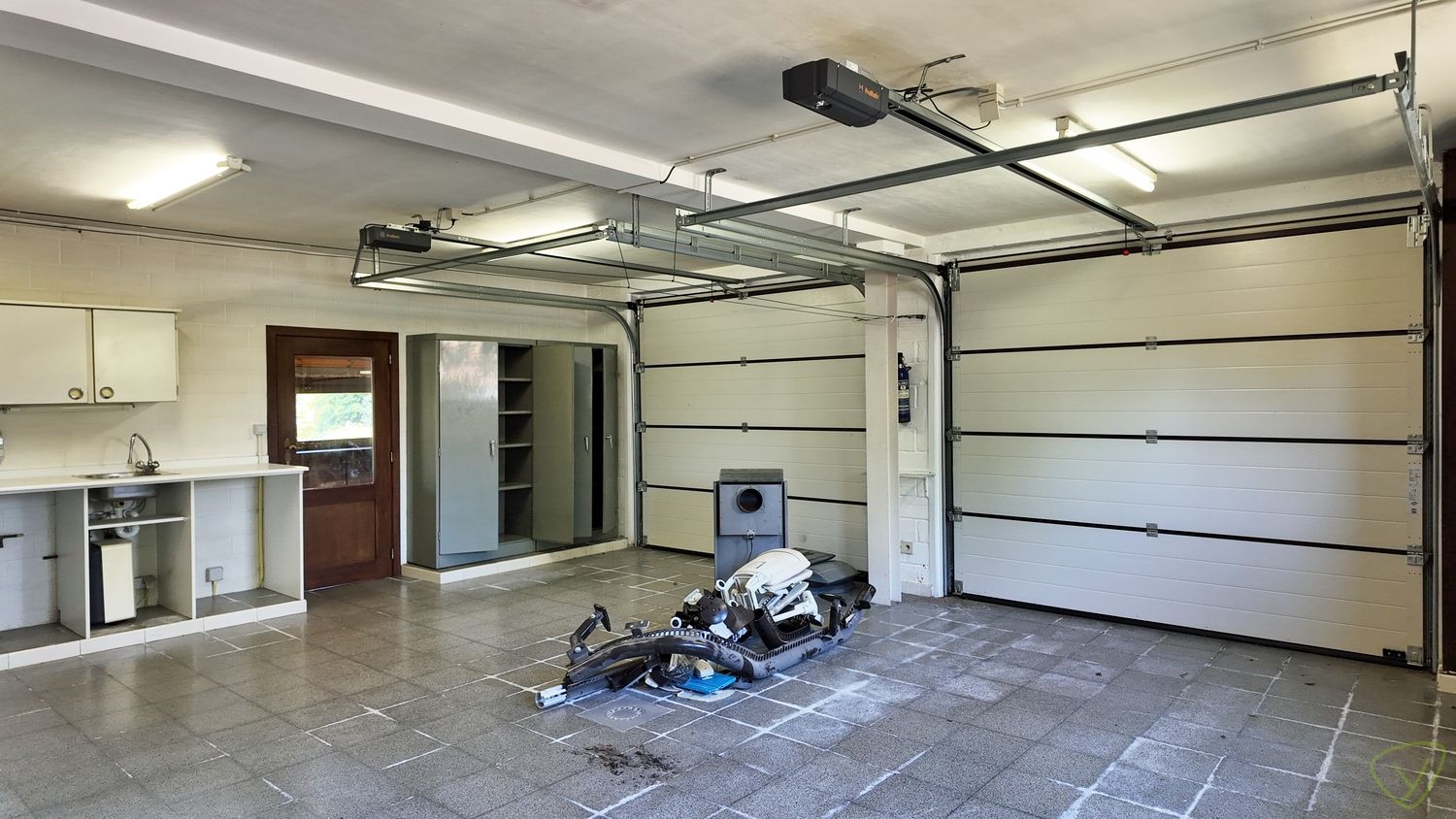 Villa op zonnig en ruim perceel met investeringspotentieel foto 21