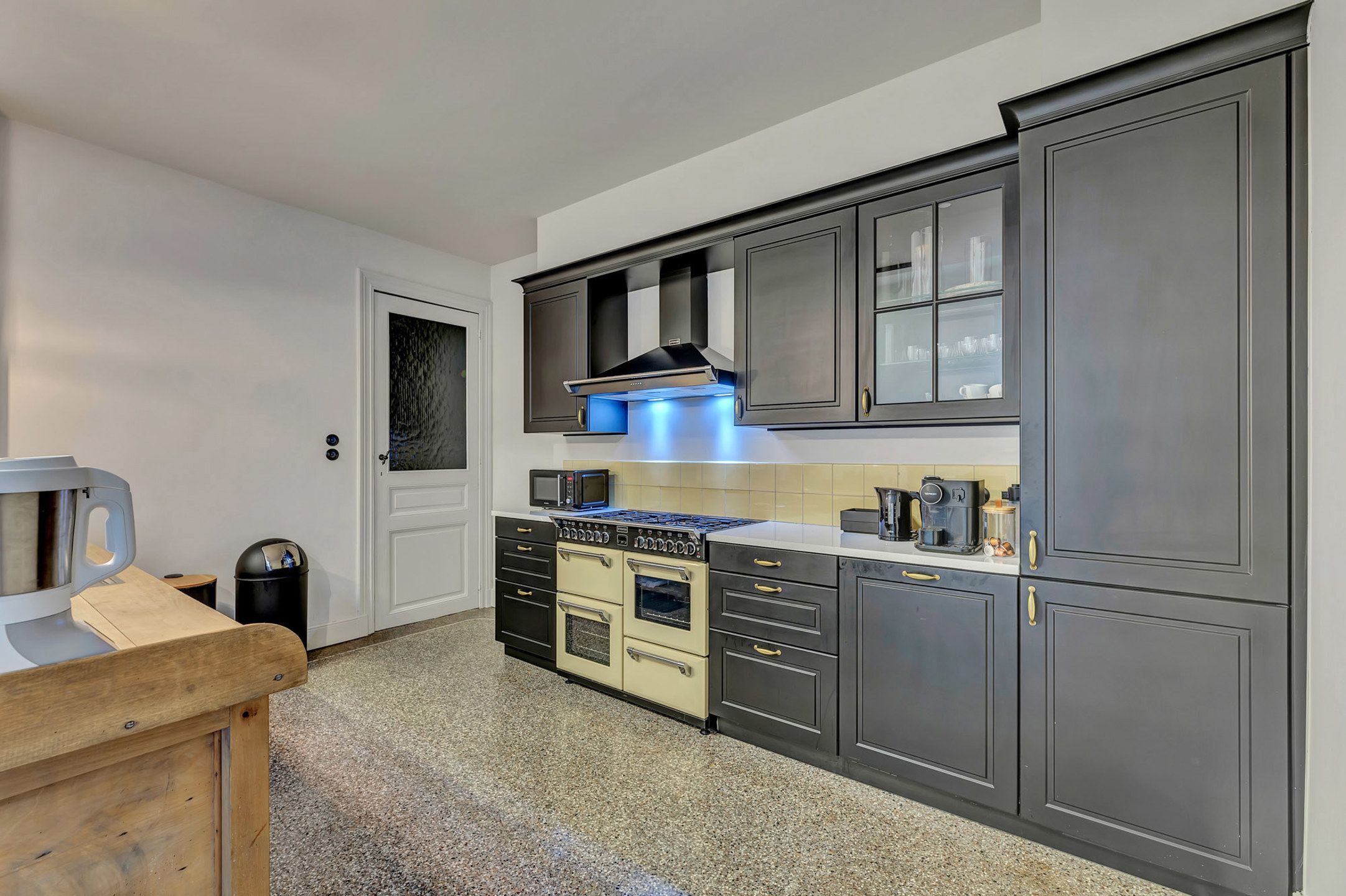 Authentiek gerenoveerd herenhuis in het hart van Aalst foto 11