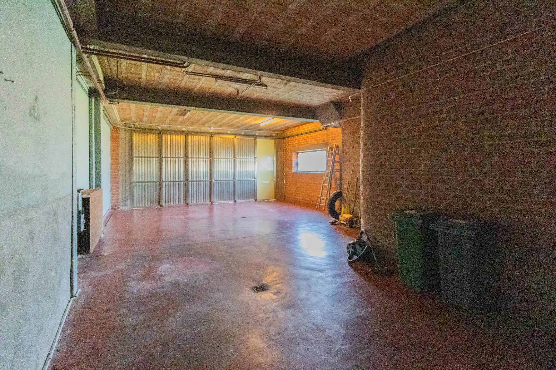 KORTENBERG- zeer ruime driegevel-woning op perceel van 11a foto 16