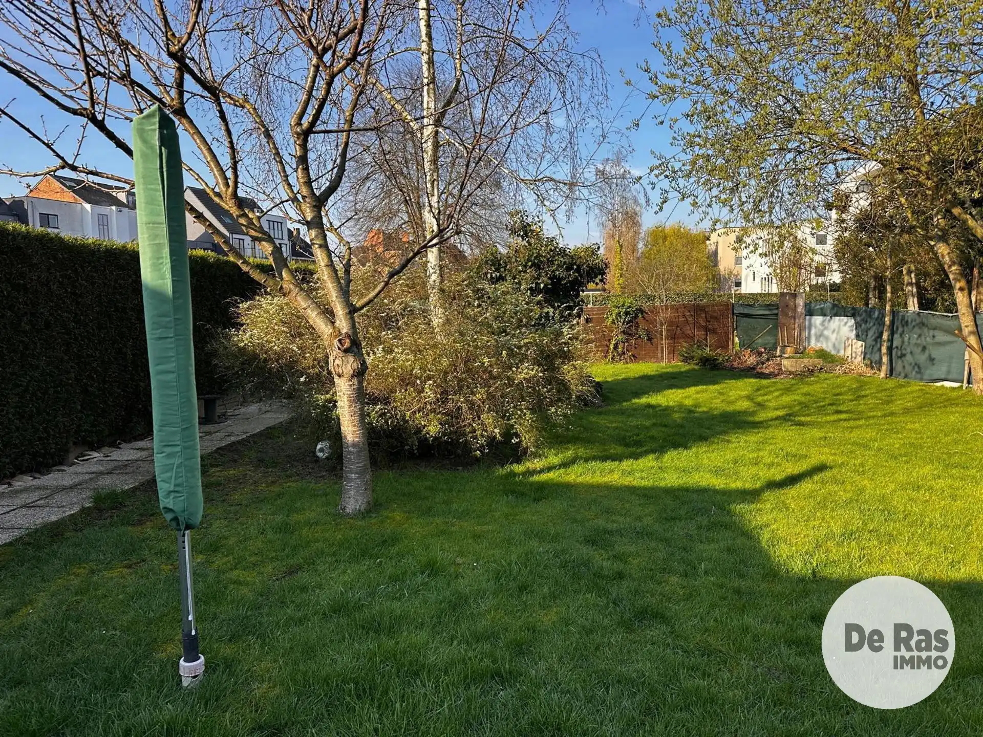 DENDERMONDE - Handelsruimte met ruime tuin en appartement foto 25