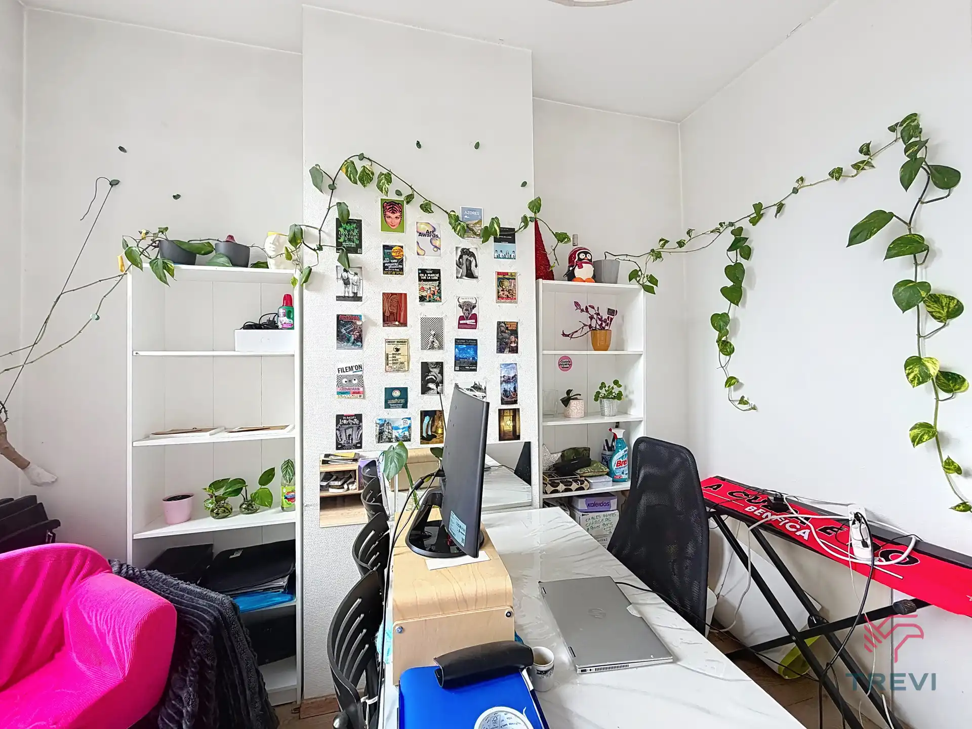 Gemeubileerd 1-slaapkamerappartement! foto 2