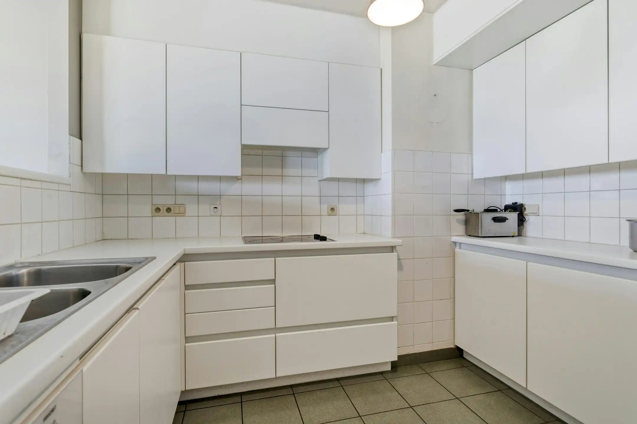 Gezellig appartement met 2 kamers te koop in centrum Waregem foto 5