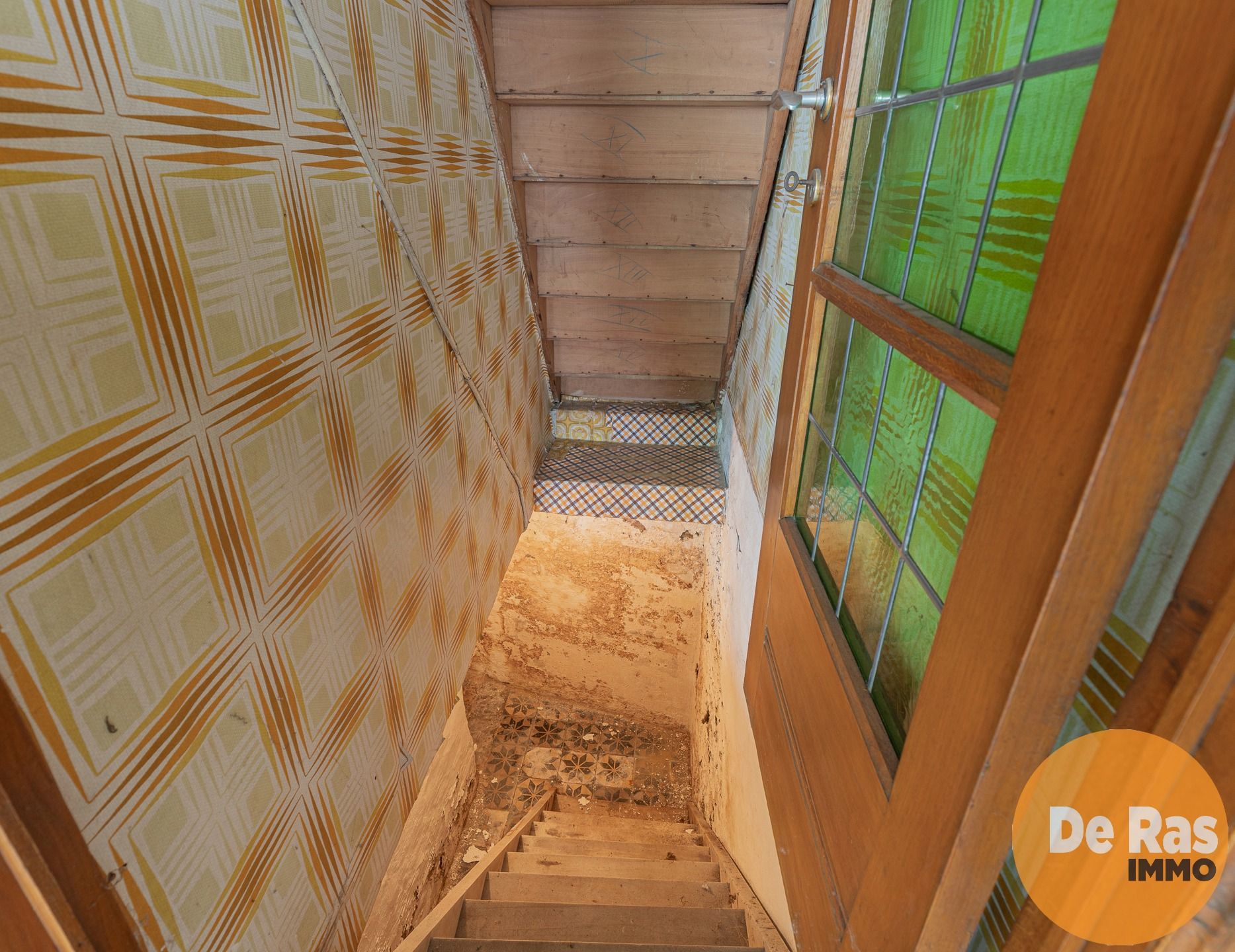 WETTEREN – Renovatieproject op een centrale ligging foto 11