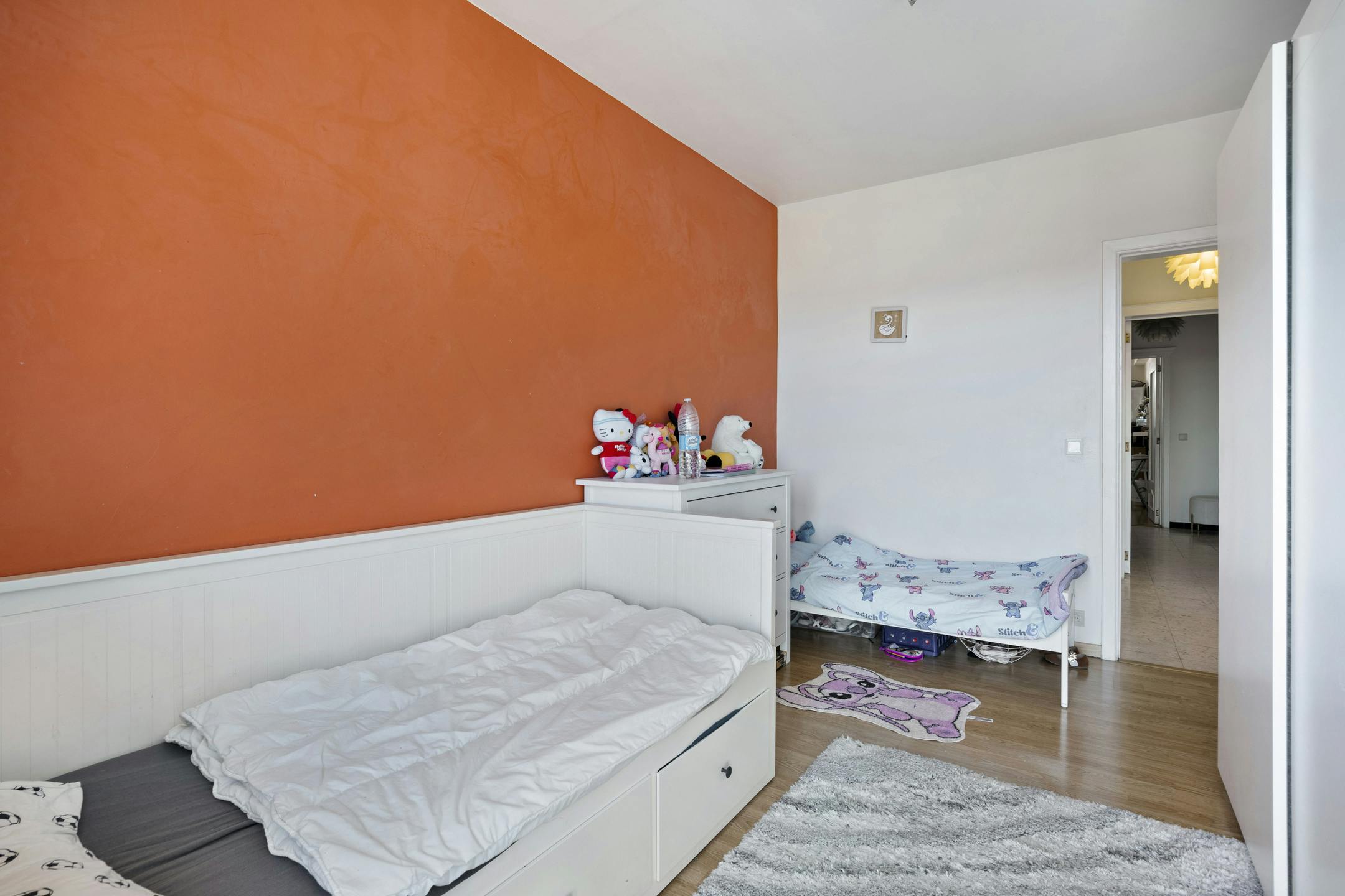 Instapklaar 2 slaapkamer appartement te koop! foto 13