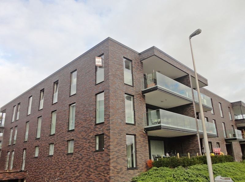 Mooi appartement met 2 slaapkamers en groot terras foto 2