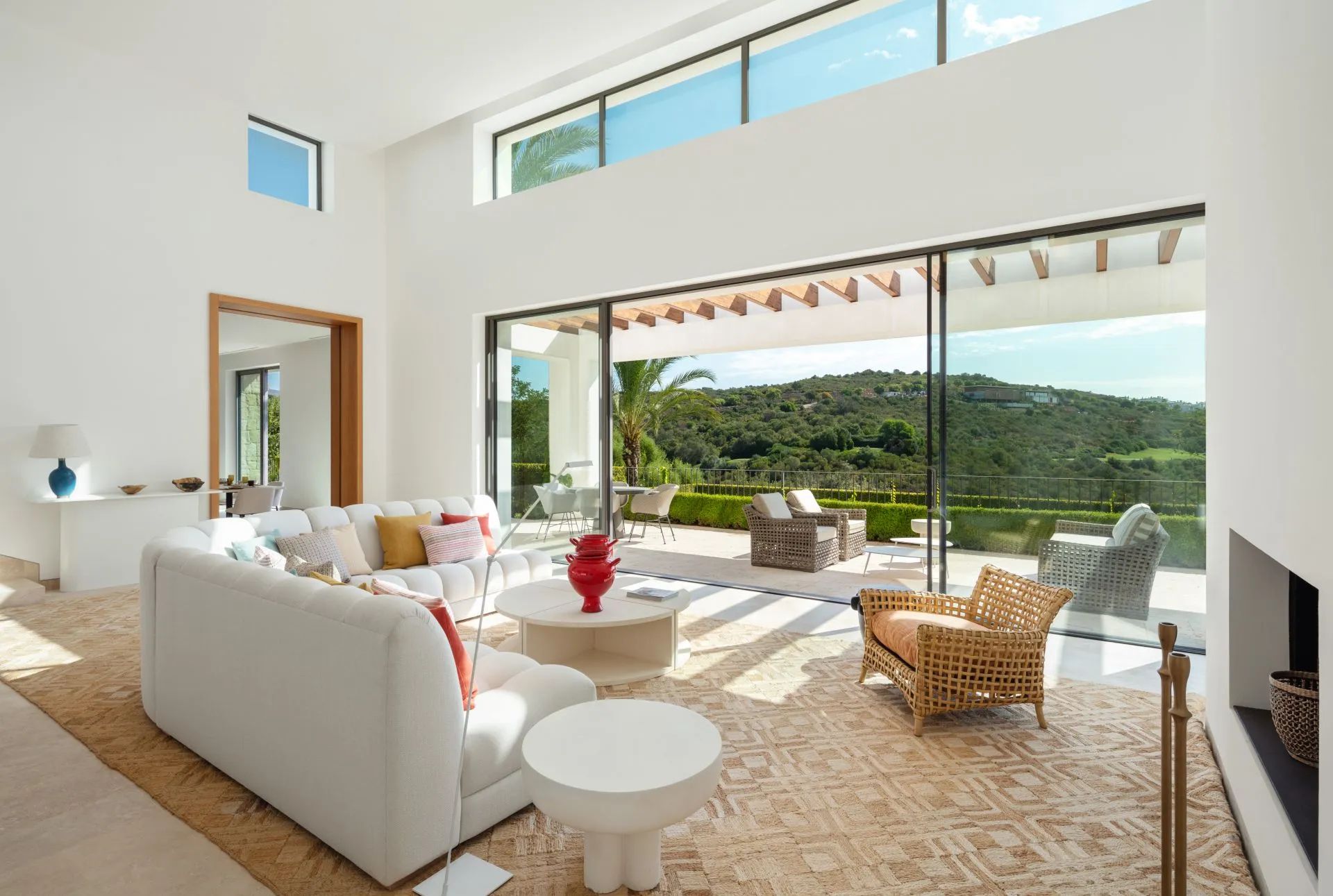 Exclusieve golfvilla met ongekende luxe en panoramisch uitzicht in Finca Cortesin Resort foto 5