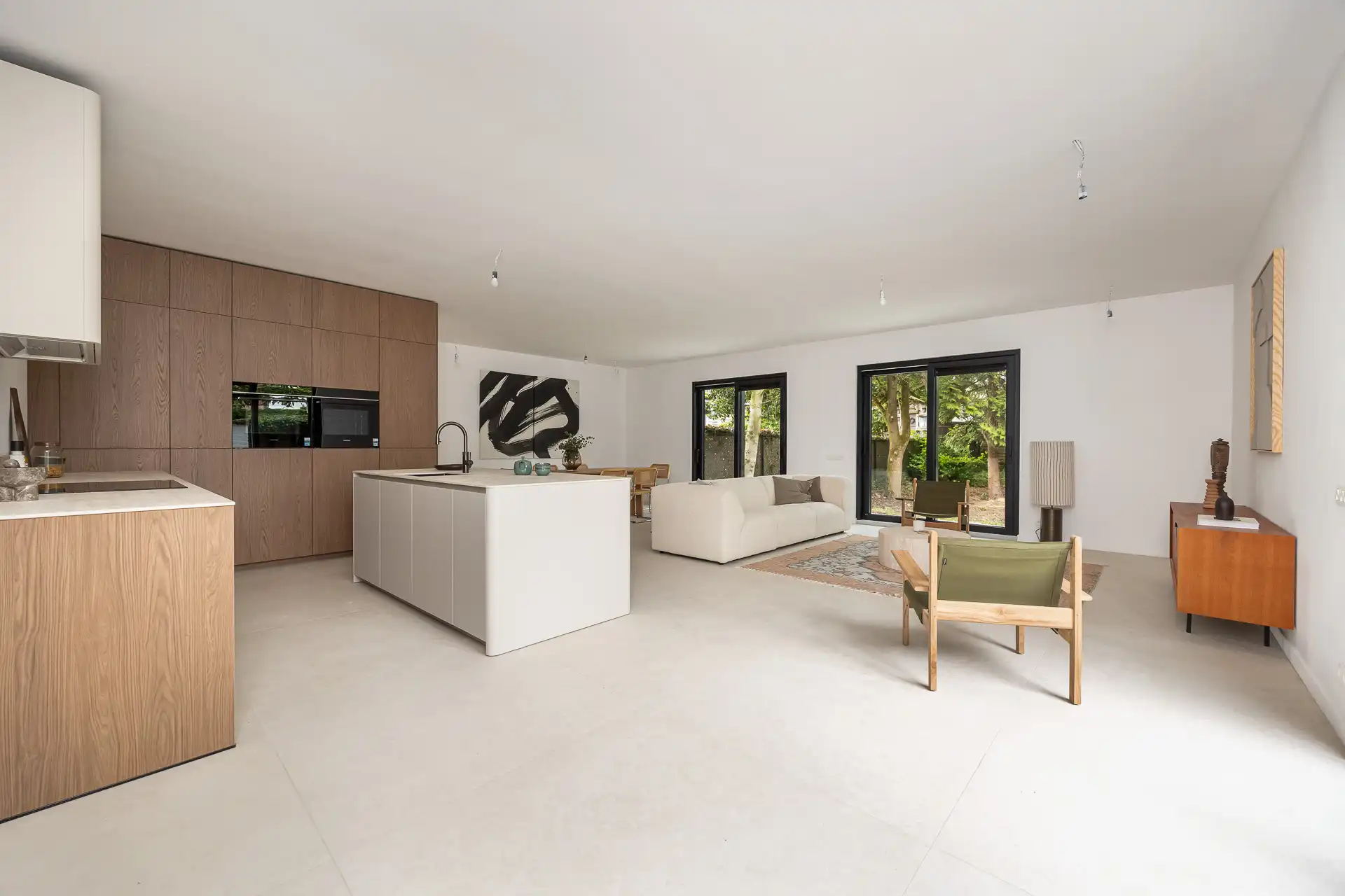 Prachtige, gerenoveerde villa op een riant perceel (723 m²) foto 2