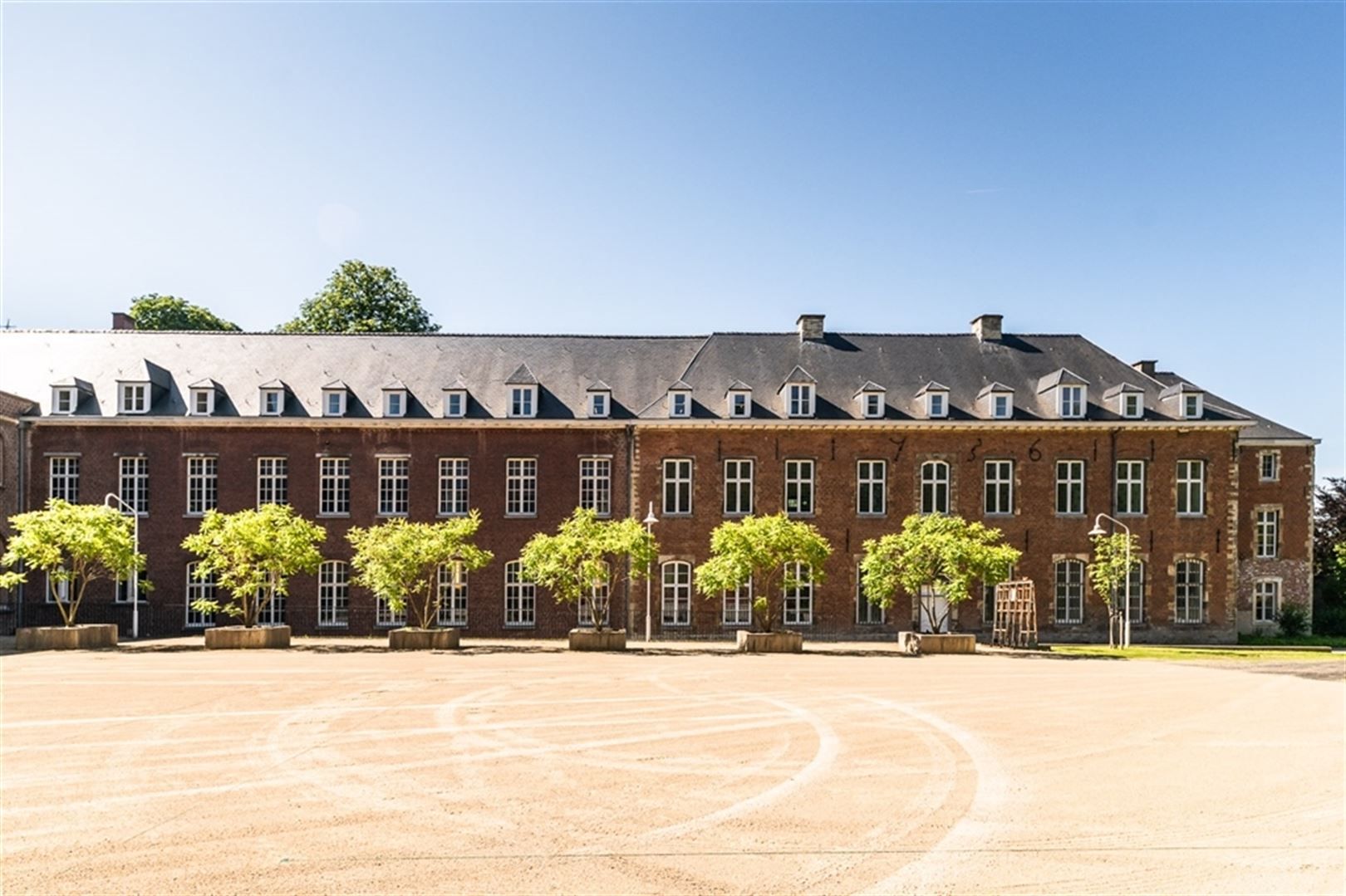 WIVINAKLOOSTER: kantoren te huur vanaf 114 m² foto 23