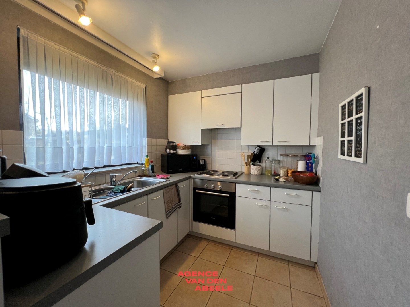 2 slaapkamer appartement te Oostkamp foto 8