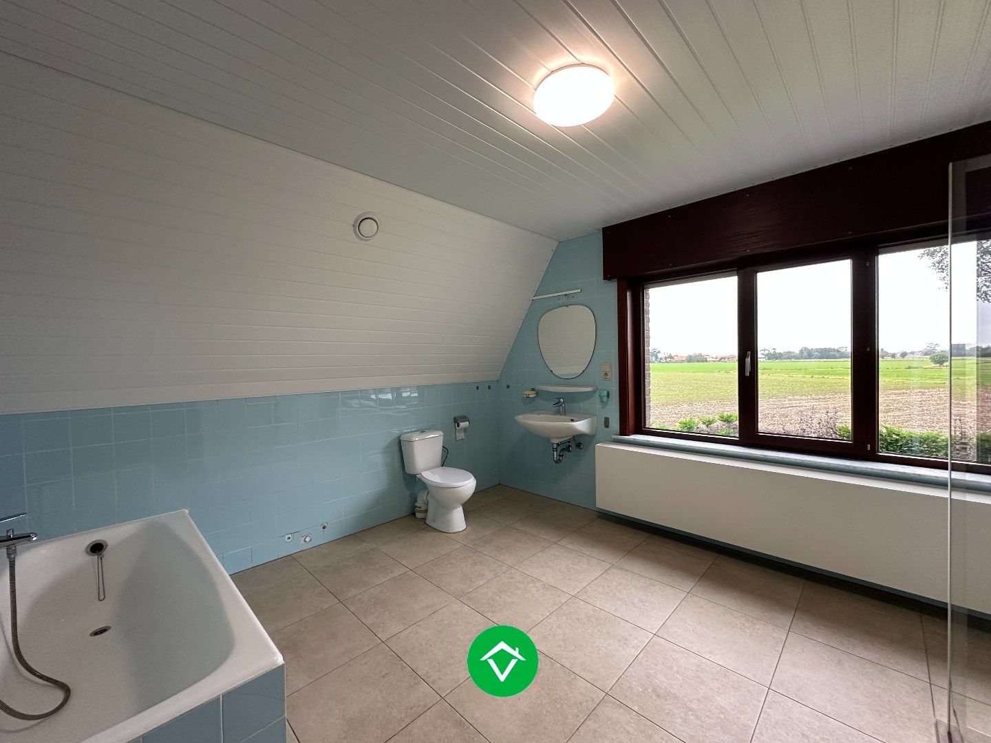 Gezellige gezinswoning met landelijke zichten te huur in Vladslo foto 22