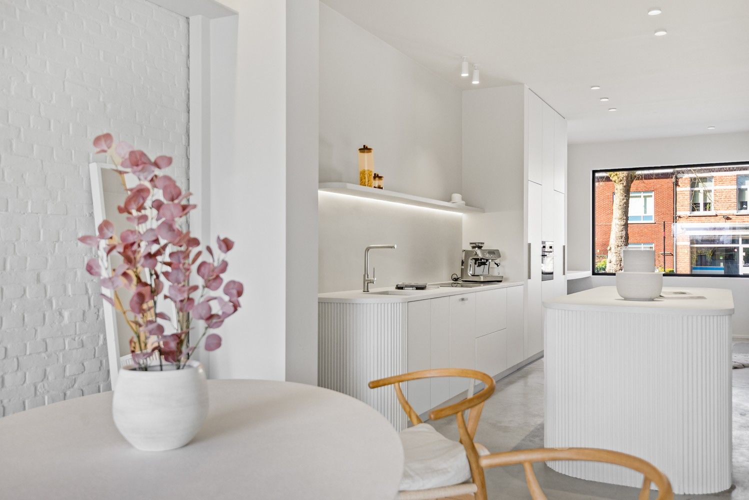 Prachtig gerenoveerde rijwoning te Lier foto 9