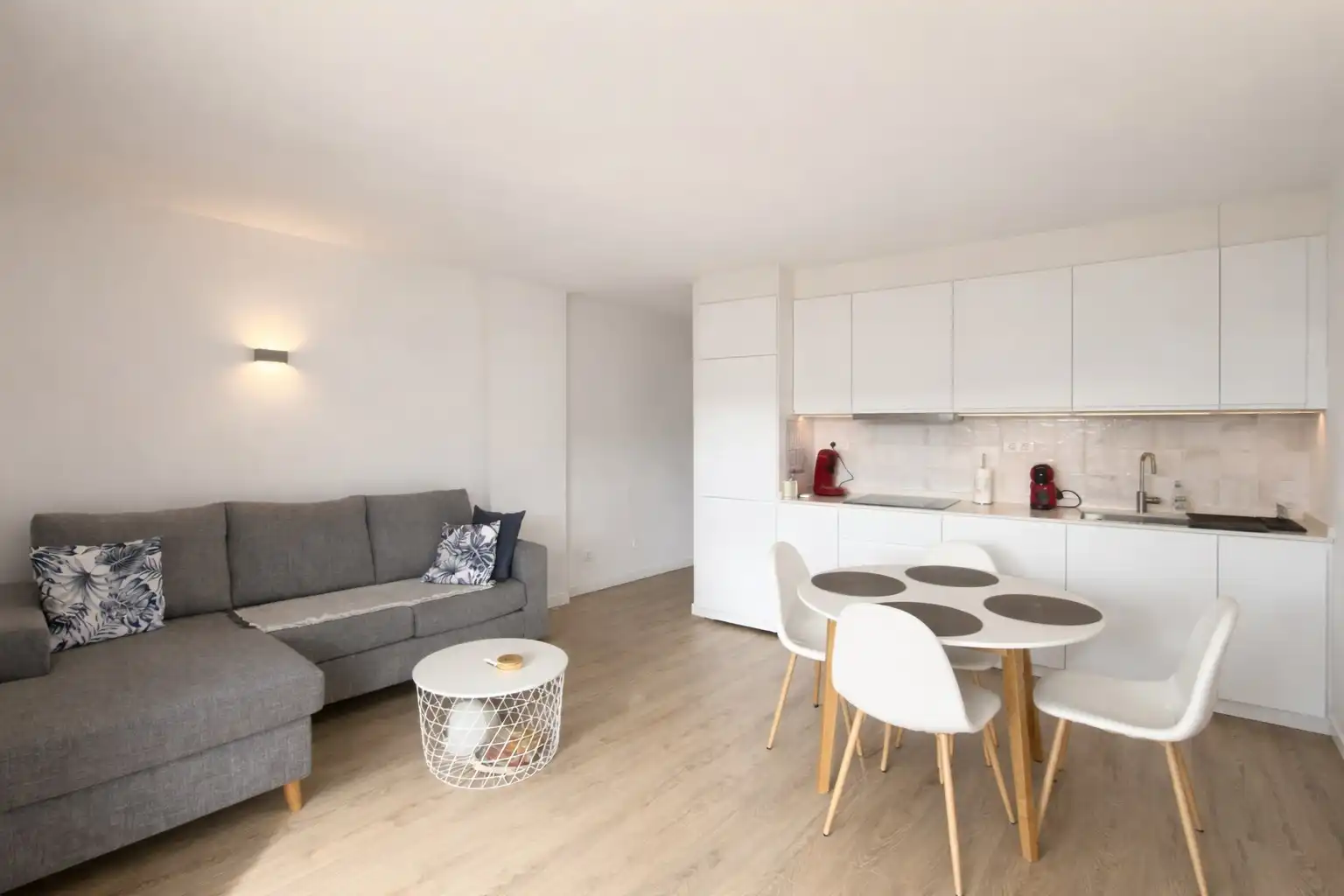 Gerenoveerd gelijkvloersappartement met zeezicht  foto 4