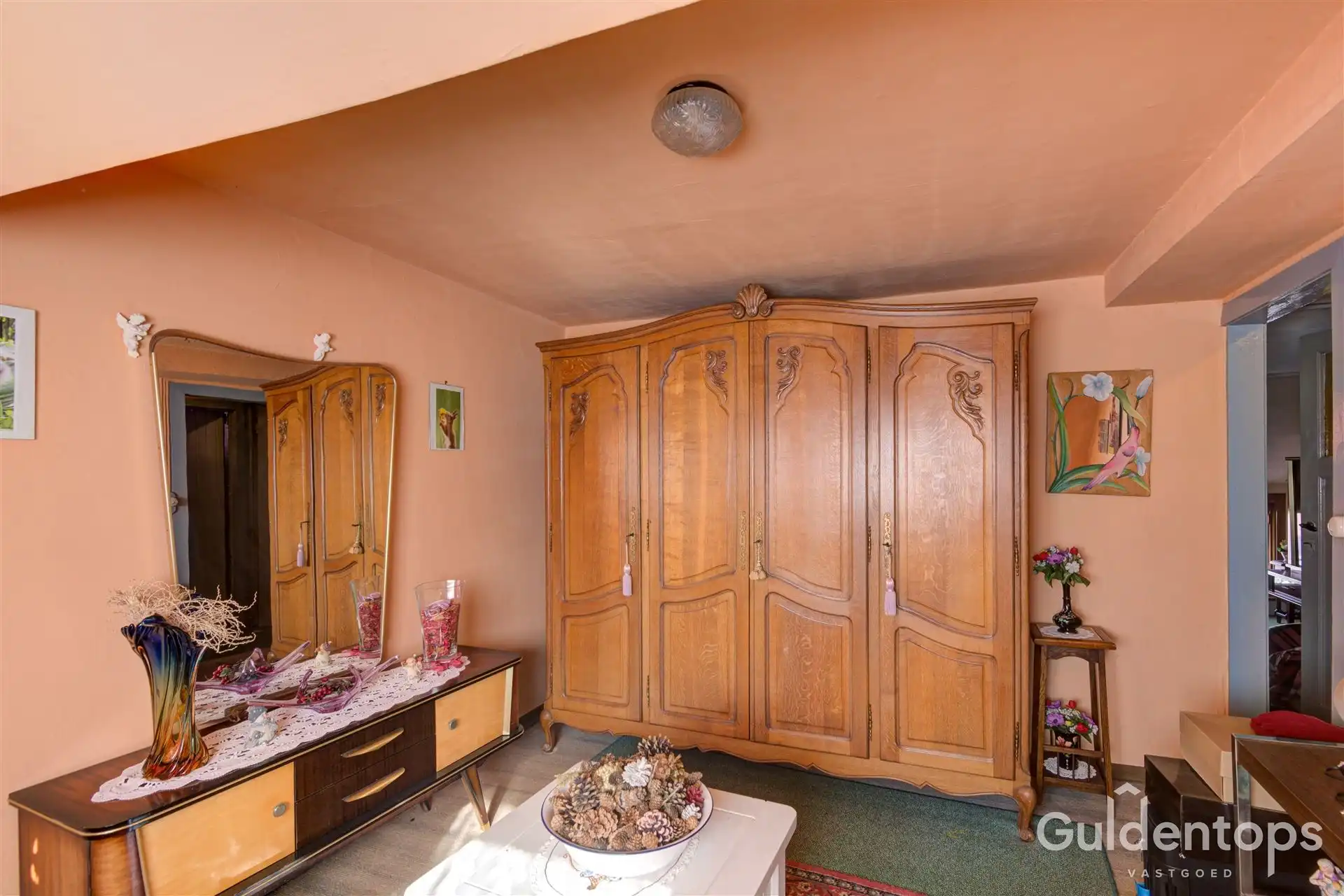 Zeer goed gelegen rijwoning foto 29