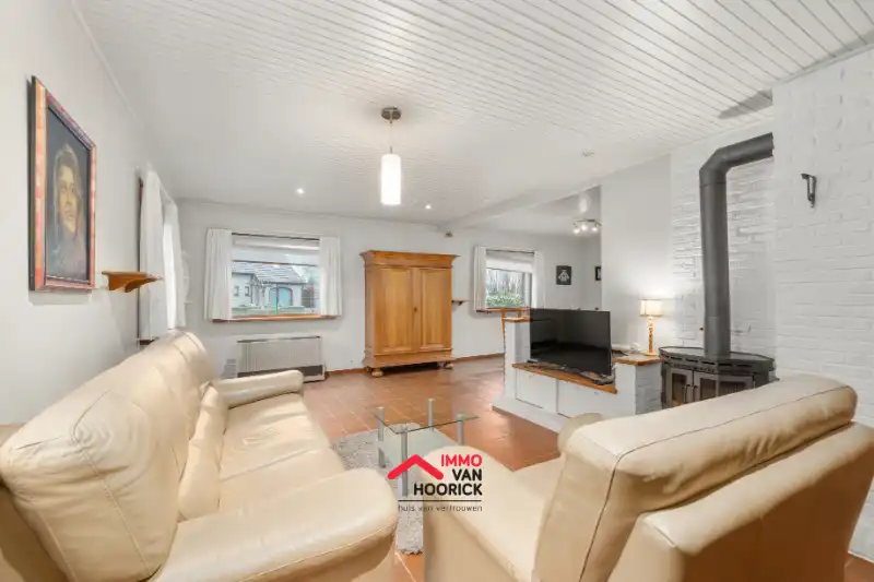 Instapklare woning OB - 4 slpkmrs - 810m² grondopp. foto 4