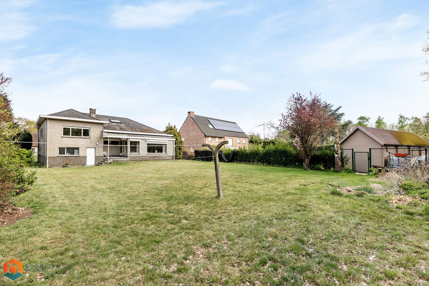 Te renoveren woning met 3 slpkrs op een ruim perceel foto 15