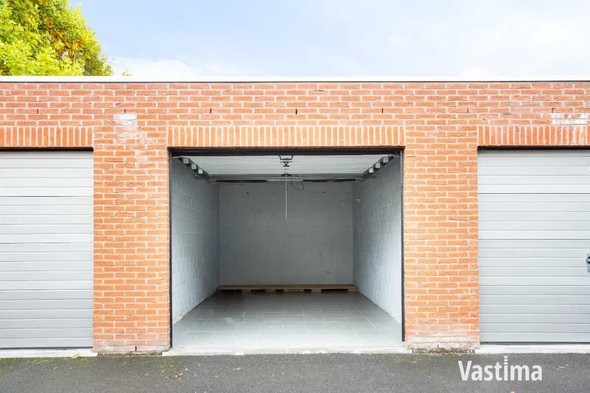Instapklaar 2-slaapkamerappartement met zuidgericht terras én garage foto 20