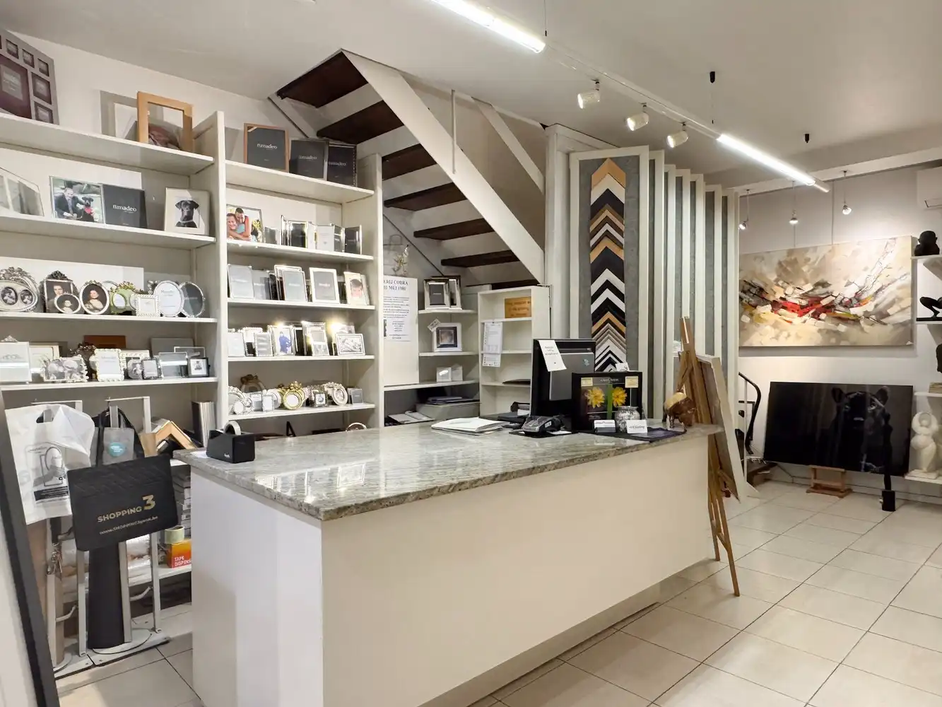 Kantoor- of handelsruimte shopping 3 Genk foto 3