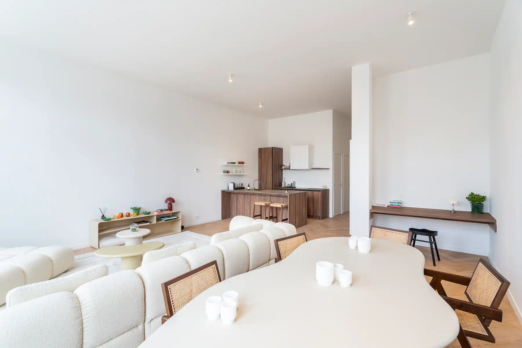 Prachtig gerenoveerd appartement nabij het Zuid foto 4