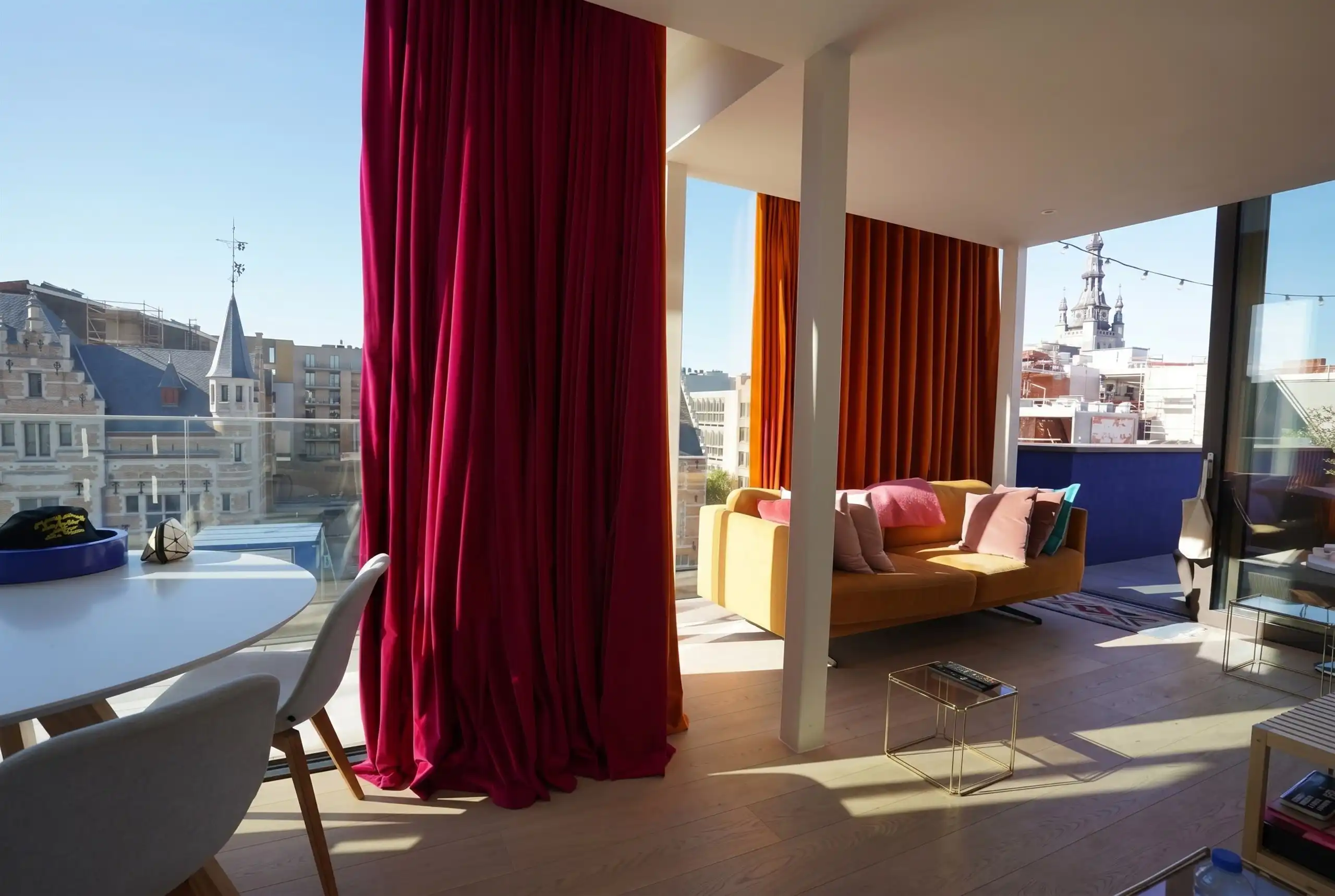 Dak appartement met skylinezicht en groot zonnig terras!  foto 7