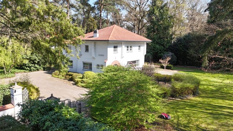 Charmante villa van 206m² op 16a80ca foto 29