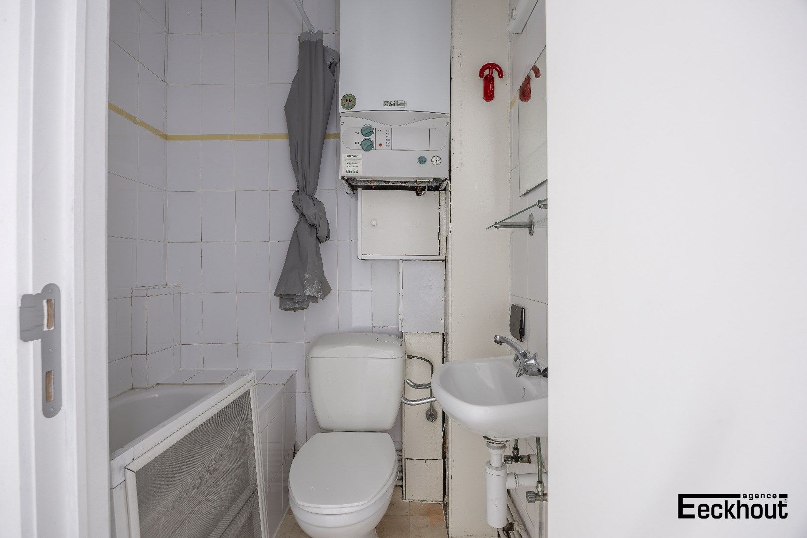 Verder te renoveren opbrengsteigendom op gunstige ligging te Bredene-Duinen! foto 18
