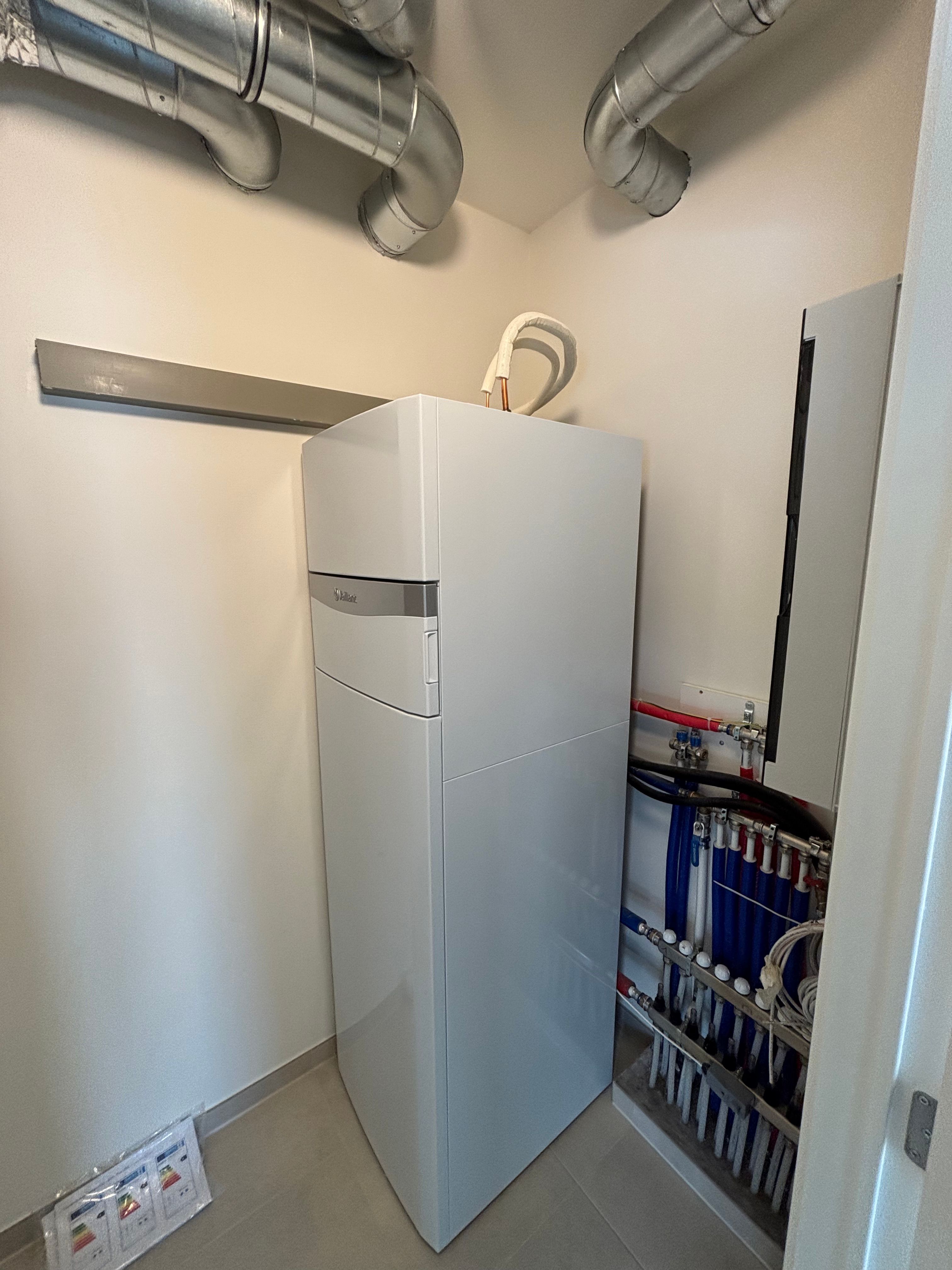 Penthouse/nieuwbouwappartement te huur: 3 slaapkamers of 2 + bureau/dressing foto 10