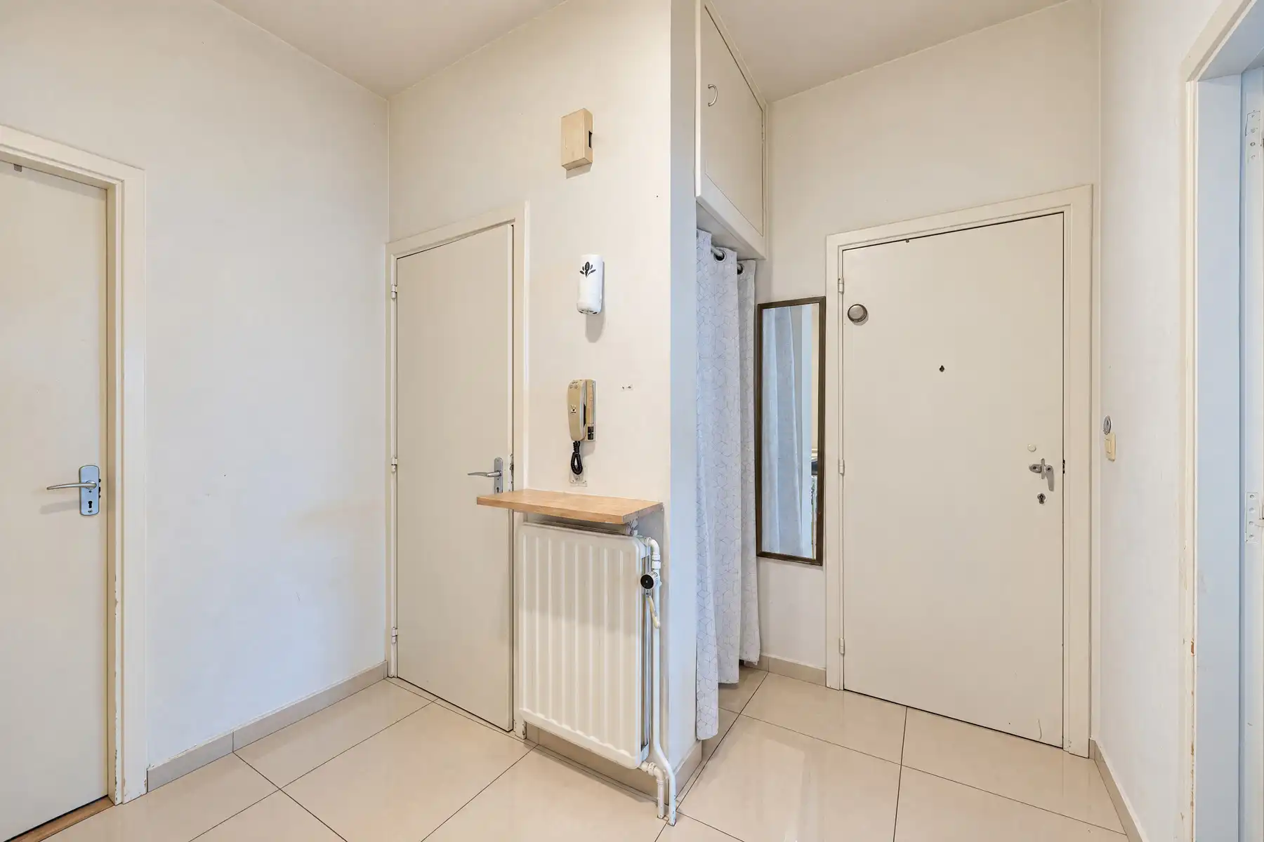 MOOI APPARTEMENT MET 2 SLAAPKAMERS EN TERRAS TE WILRIJK foto 8