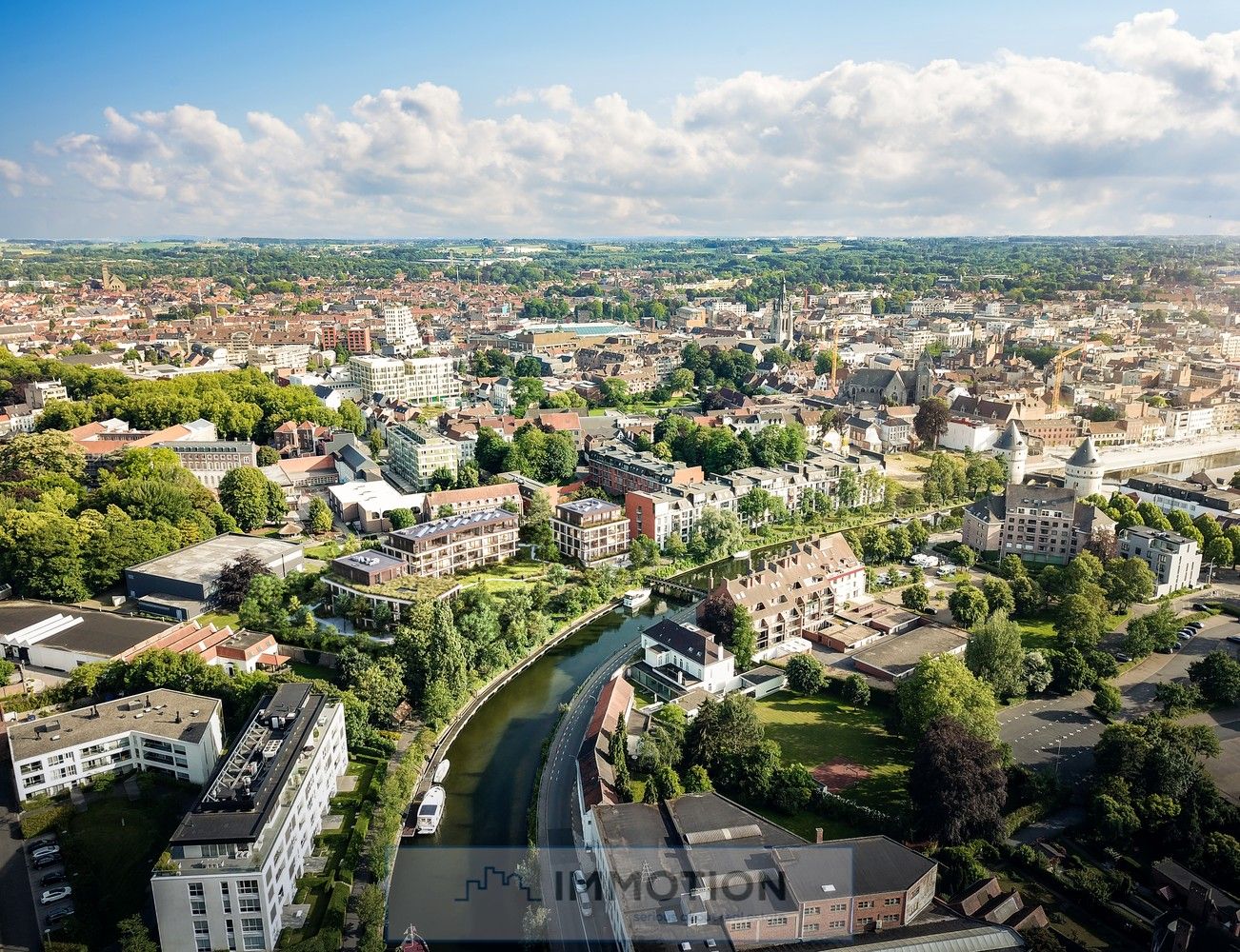 RESIDENTIE "WOONHOF AAN DE LEIE" foto 2