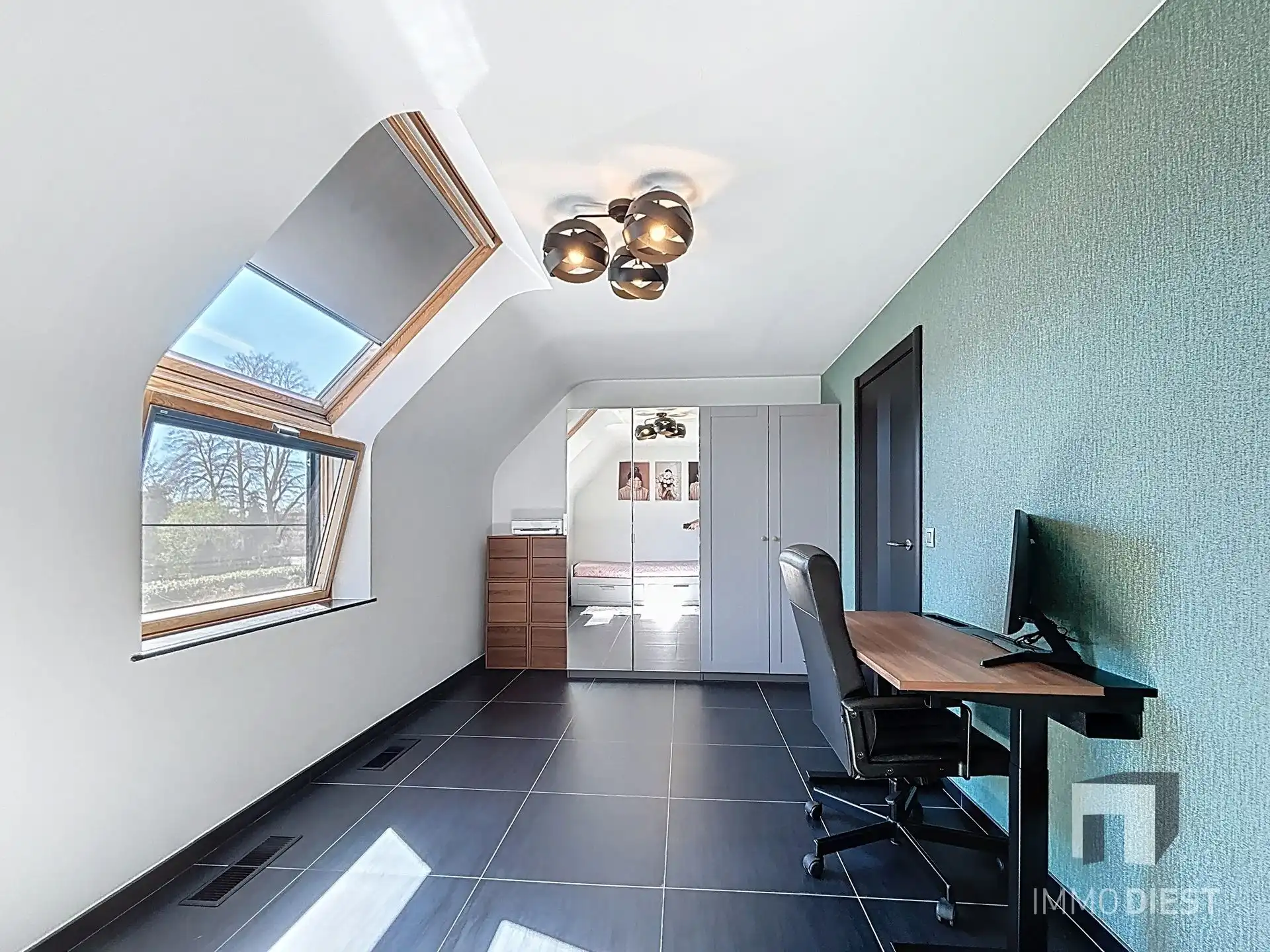 Hip wonen in alle rust: energiezuinige split-levelwoning in Zoerle-Parwijs. foto 25