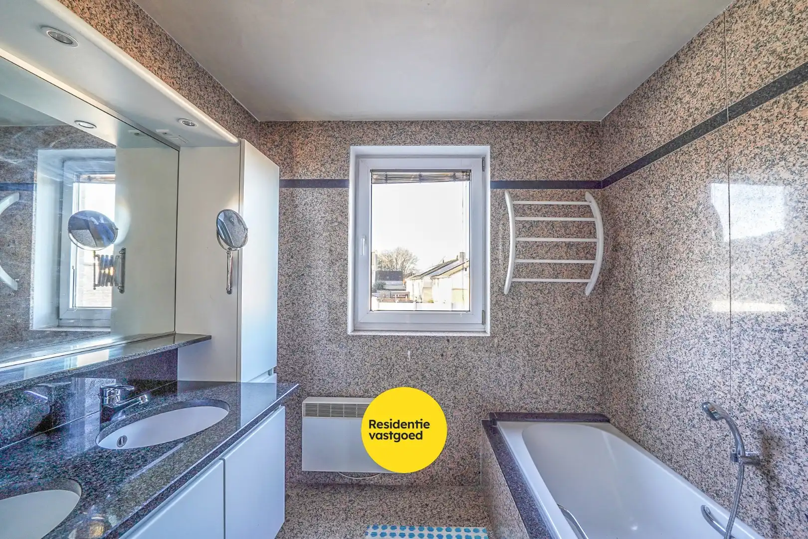 Instapklaar appartement met 2 slaapkamers en terras van 63 m² foto 19