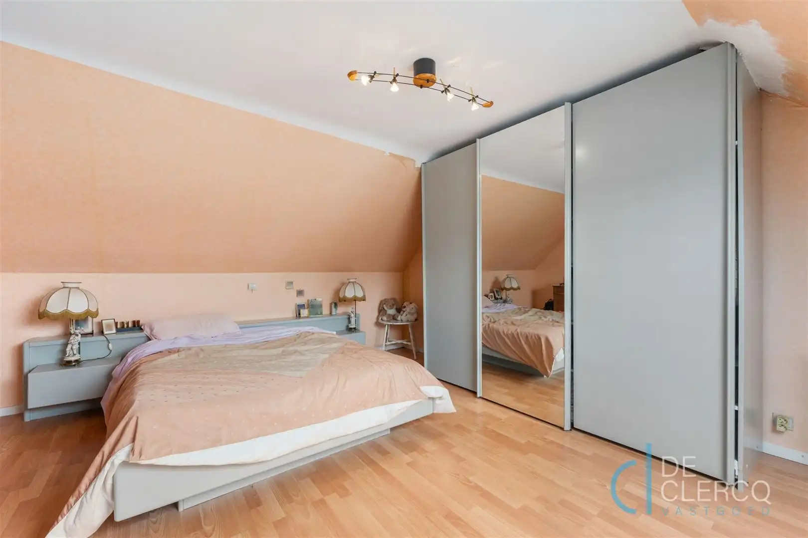 Grote woning met landelijk zicht te koop in Lochristi!  foto 13