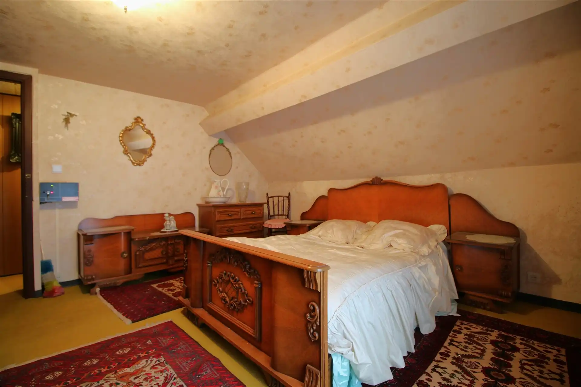 Te renoveren woning / handelshuis in het centrum foto 19