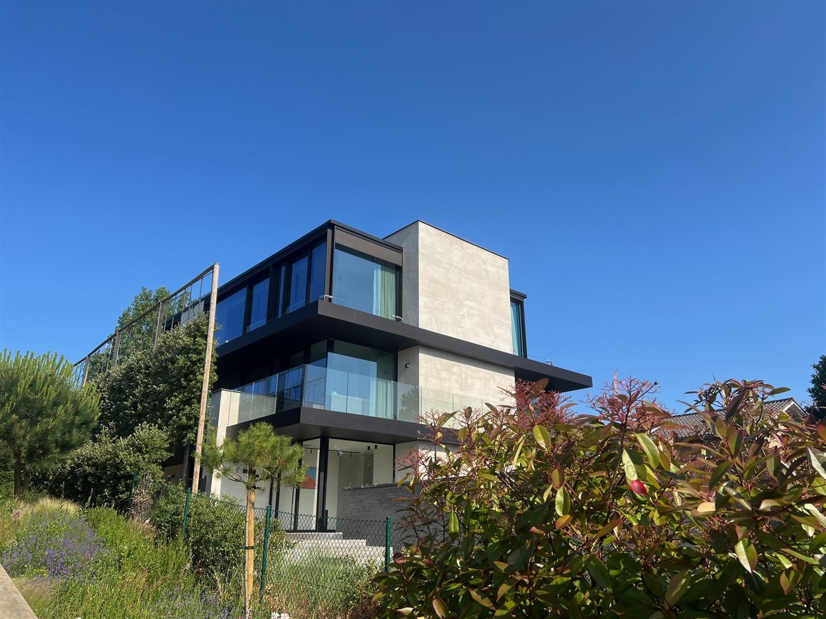 Splinternieuwe penthouse met grote terrassen in topgebouw foto 3