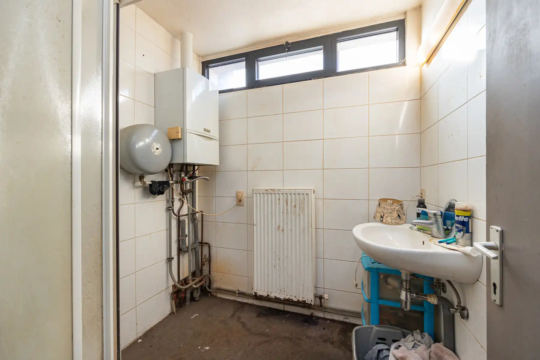 Gerenoveerd appartement met dubbele garage te Turnhout. foto 12