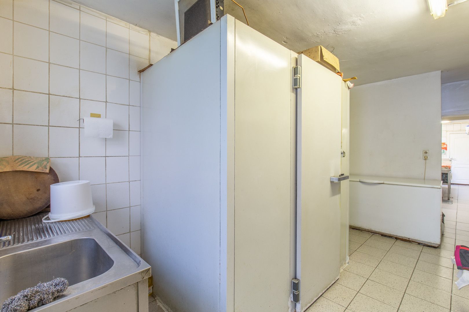 Handelspand in winkelstraat foto 5