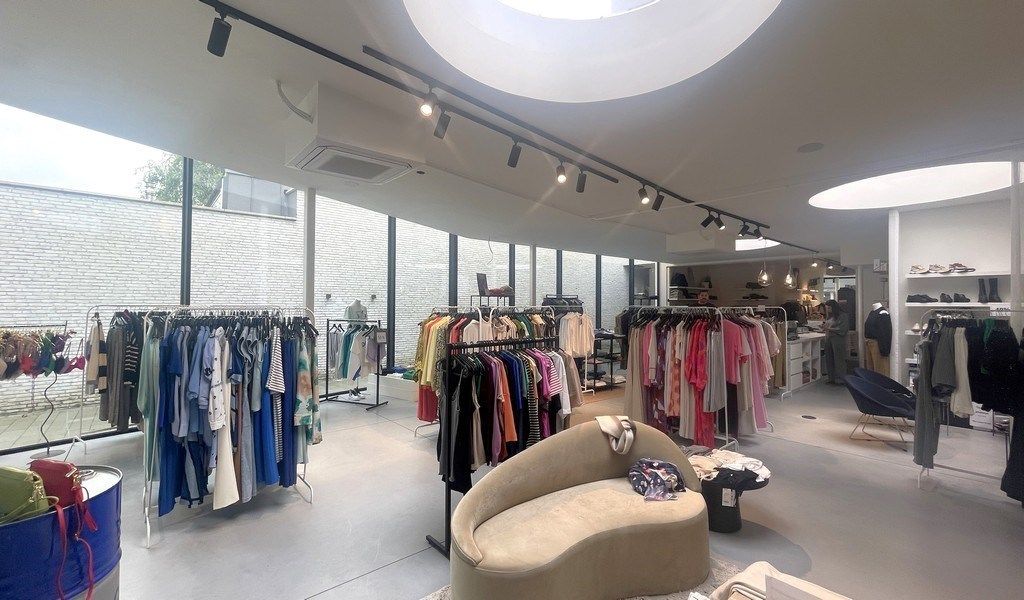 Nieuwbouw winkelruimte te huur aan N70 in Beveren foto 6